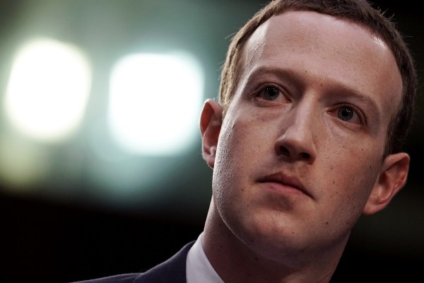 Hightech Genies Mark Zuckerberg gründete das größte soziale Netzwerk Facebook
