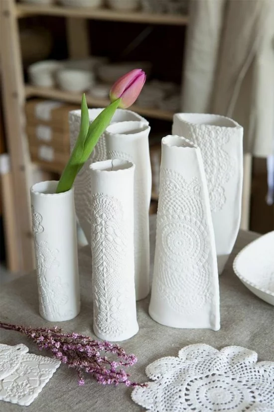 tischdeko selber machen vase mit spitze basteln