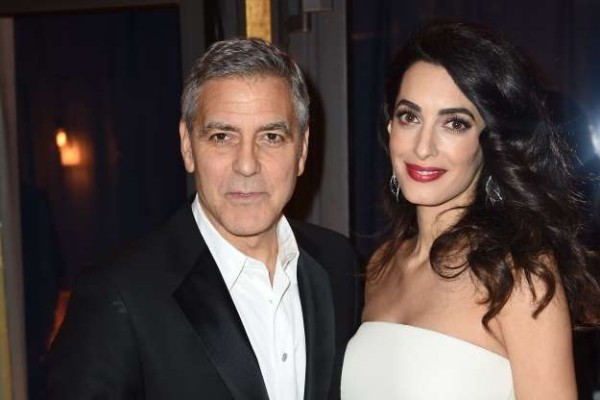 Kinder über 40 George Clooney Amal Clooney glückliche Familie Zwillinge