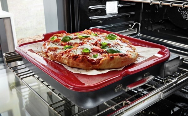 Mit KitchenAid Smart Ofen + das eigene Kocherlebnis modernisieren backstein aufsatz für pizza