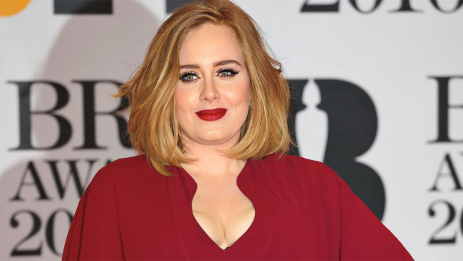Adele britische Erfolgssängerin beneidenswerte Musikkarriere