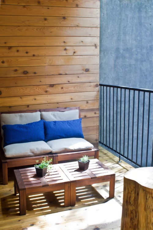Balkon Ideen kleinen Balkon gestaltenOutdoor-Möbel aus Holz