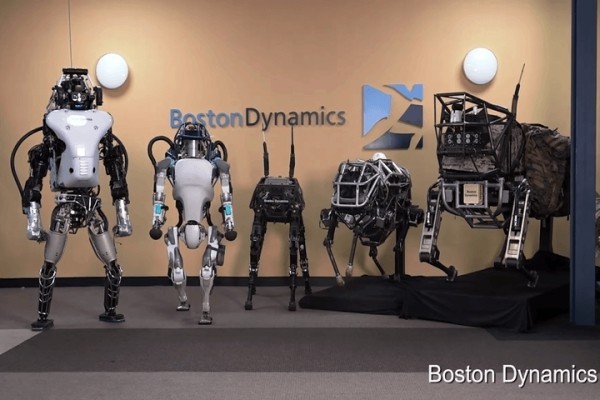 Hundeartiger Roboter SpotMini von Boston Dynamics kommt bald auf den Markt die verschiedenen roboter von boston dynamics