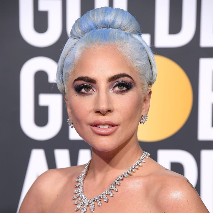 Trendy Haarfarben 2019 Lady Gaga Oscars 2019 silbriges Weiß