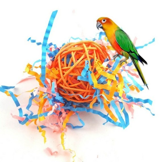 Wellensittich Spielzeug selber machen DIY Vogelspielzeuge Rattan Bälle