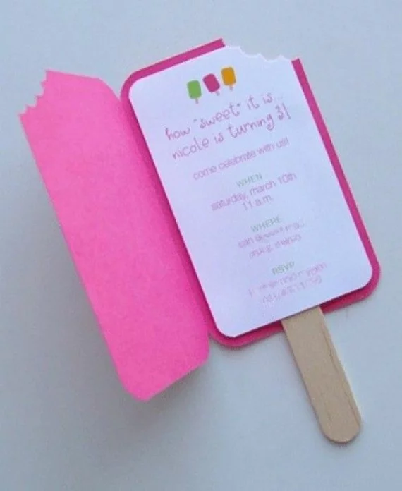 niedliche Einladungskarten selber basteln lustiges Eis Design in Pink 