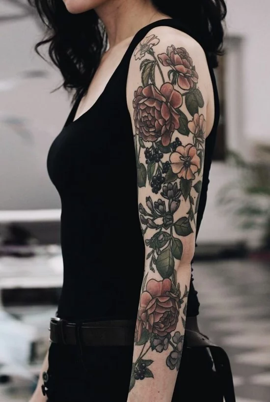 Sleeve Tattoo Idee mit Rosen 
