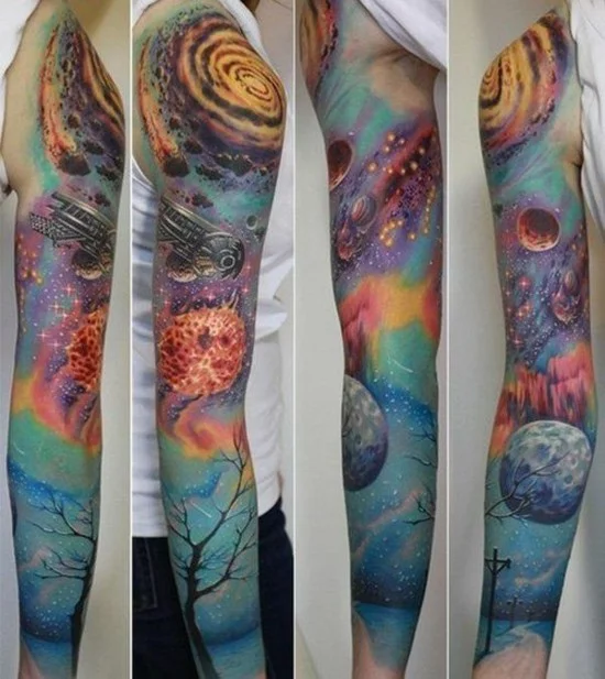 Sleeve Tattoo Idee - buntes Universum 