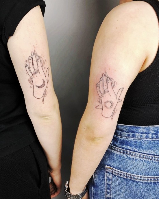 170 kreative Geschwister Tattoo Ideen und Inspirationen mond und sonne magie schwester