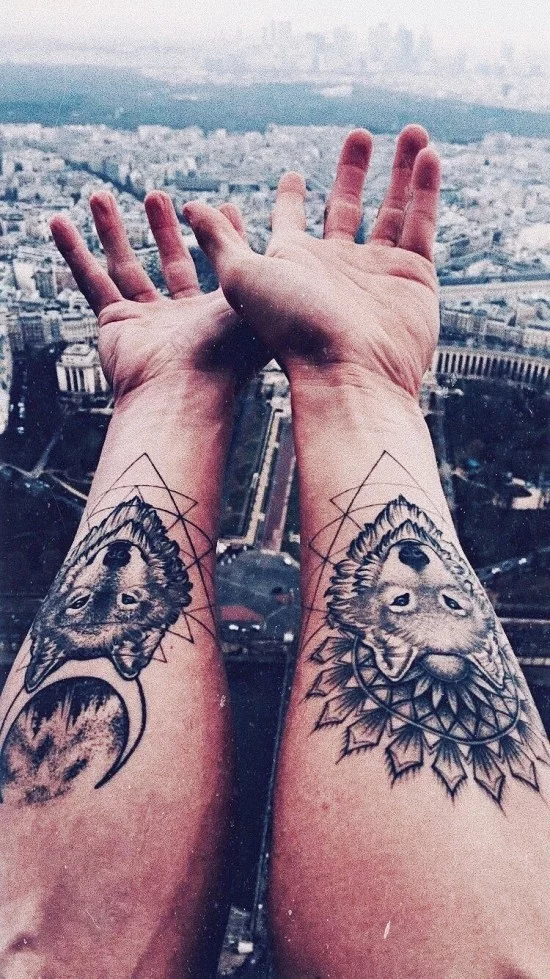 170 kreative Geschwister Tattoo Ideen und Inspirationen wolf bruder sonne mond