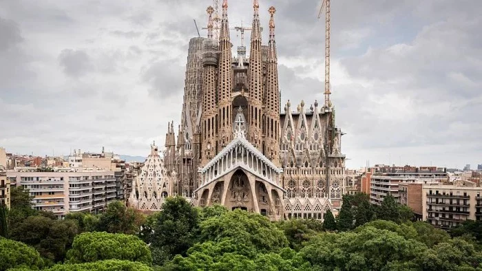 Antoni Gaudi La Sagrada Familia imposanter Bau Wahrzeichen von Barcelona