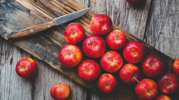 Apfelmus selber machen Äpfel rot