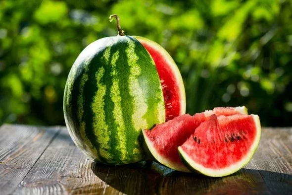 Wassermelone gesund Sommerfrucht Wassermelone Kalorien