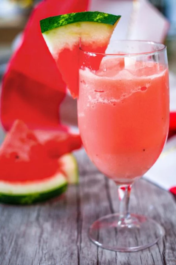 Wassermelone gesund Sommerfrucht Wassermelone Saft trinken