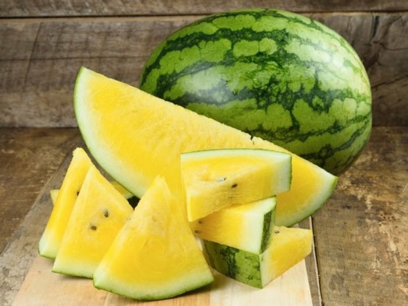Wassermelone gesund Sommerfrucht gelbe Wassermelone Nährwerte