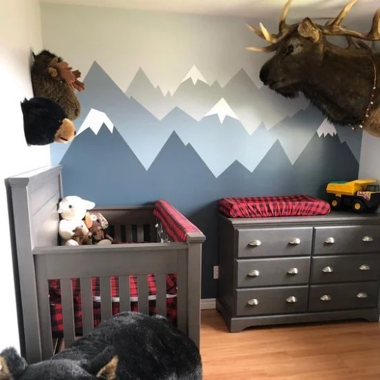 Babyzimmer Deko Ideen Wandtapete in Blau und Grau perfekter Hintergrund Tiere als Deko
