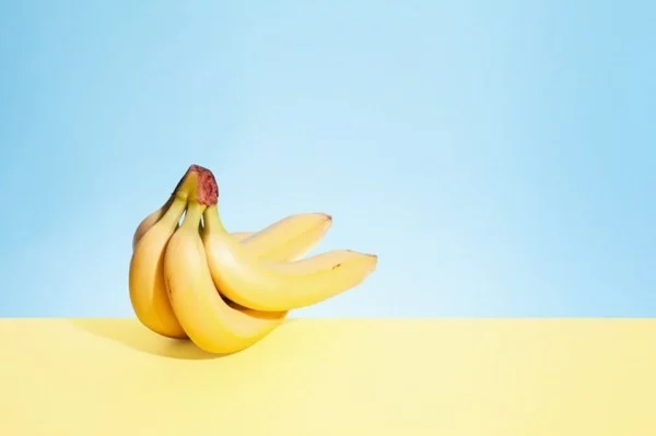 Ballaststoffreiche Lebensmittel Bananen Obst essen