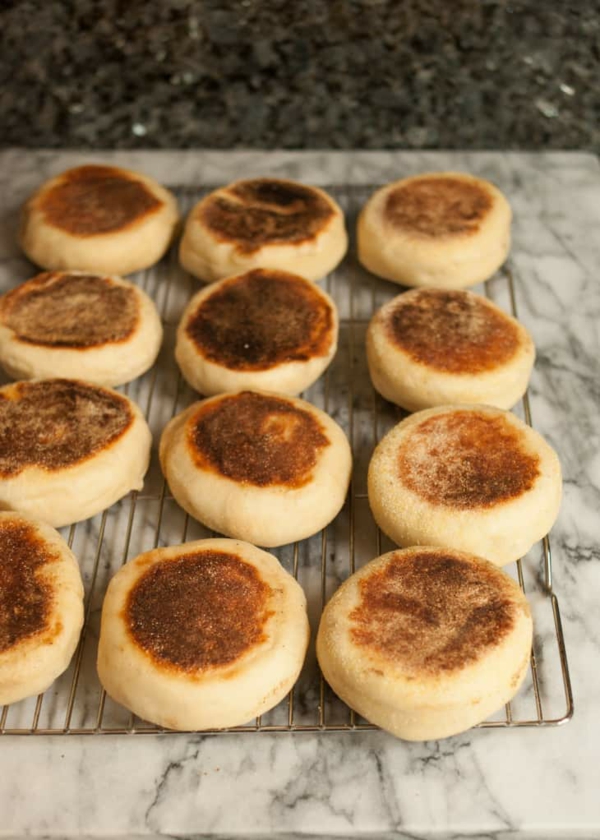 Englische Muffins Rezept englischer Muffin kühlen lassen