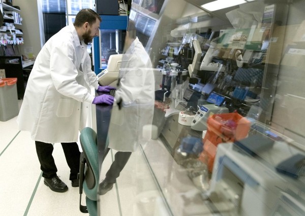 Künstliche Intelligenz hat zum ersten Mal einen Grippeimpfstoff entwickelt in labor getestet nun an menschen