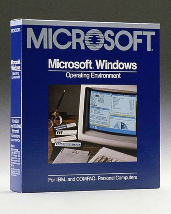 Nach fast 34 Jahren führt Microsoft Windows 1.0 angeblich wieder ein microsoft windows verpackung alt retro