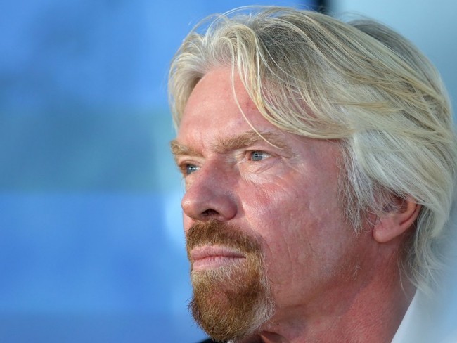 Richard Branson extravaganter Milliardär erfolgreicher Unternehmer wurde 69 Jahre alt