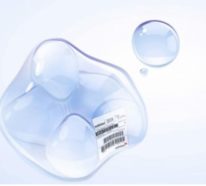 Essbare Wasserkugeln können bald Kunststoffflaschen ersetzen