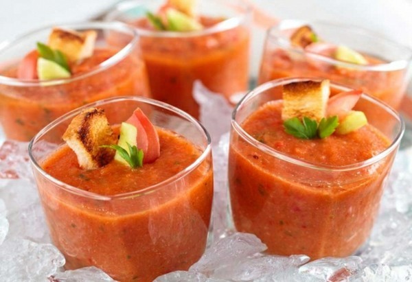 gazpacho rezept kalte tomatensuppe sommerparty