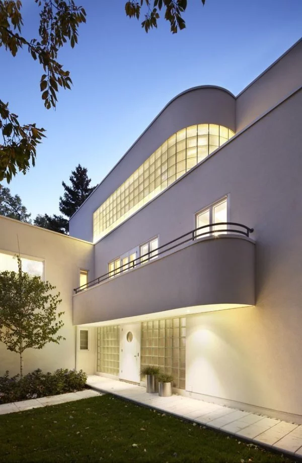moderne Häuser - tolle ovale Veranda-Geländer