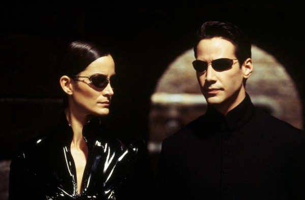 Keanu Reeves und Carrie-Anne Moss kehren in The Matrix 4 zurück lieblingscharaktere neo und trinity