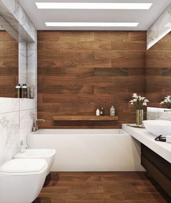 Passendes Licht im Bad schöner modern gestalteter Raum eingebaute Deckenbeleuchtung