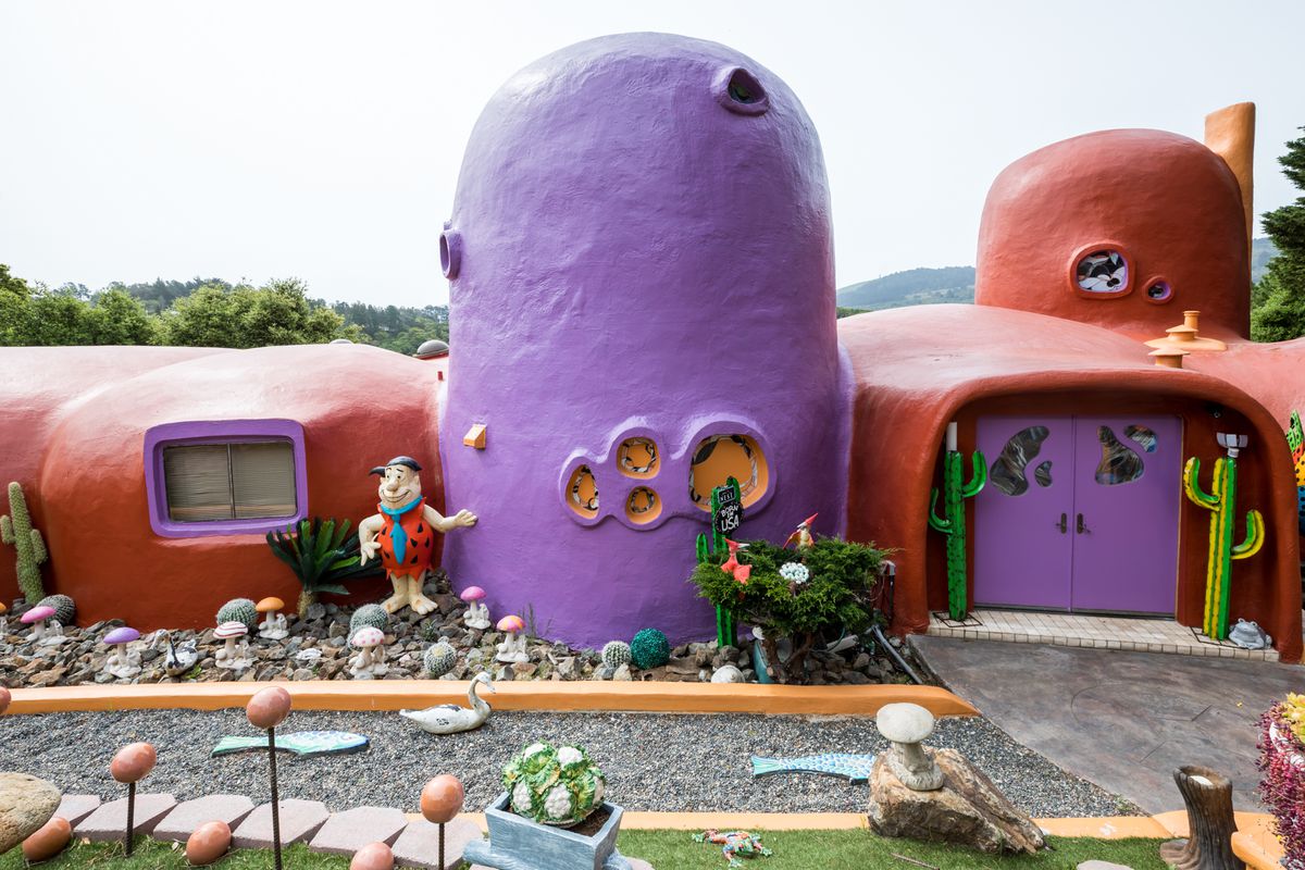 Das Flintstone Haus In Kalifornien Bizarres Kunstwerk Oder Kontroverser Unfug