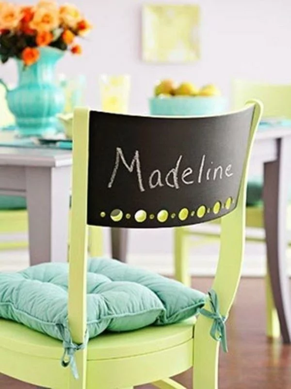 Tafelfarbe streichen Stuhl beschriften
