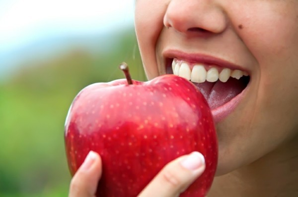 Apfelallergie Symptome Apfelsorten roten Apfel essen