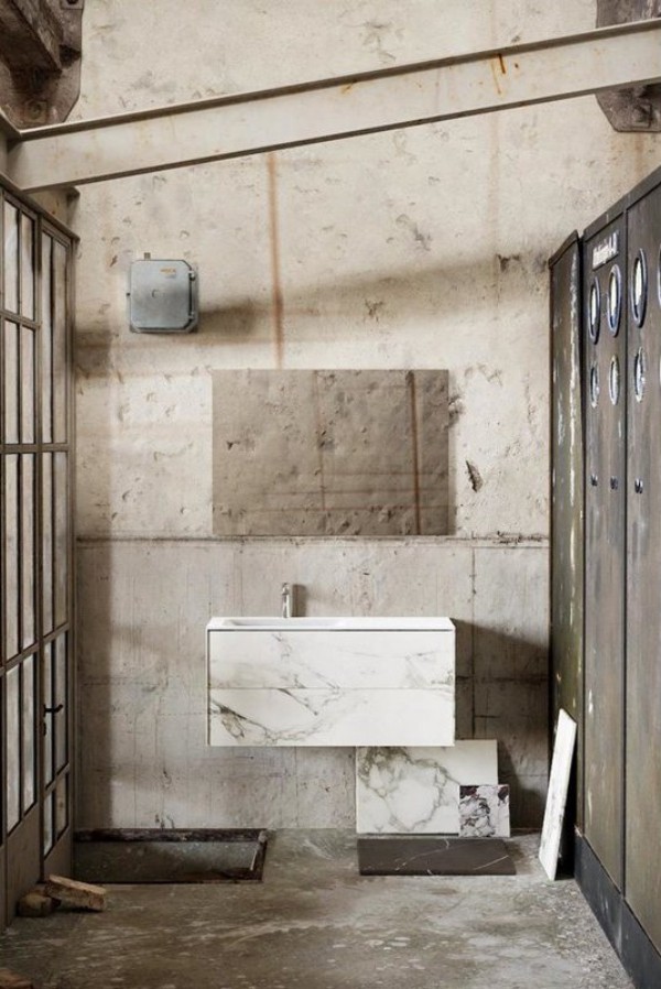Freihängender Waschtisch mit Unterschrank für ein stilvolles Badezimmer vintage badezimmer optik mit marmor