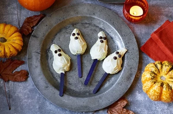 Halloween Essen Kinder Snacks für Halloween Fingerfood Spieße