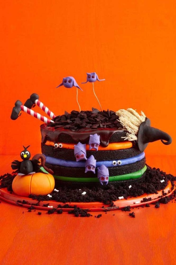 Halloween Kuchen - mehrere dünne Schichten