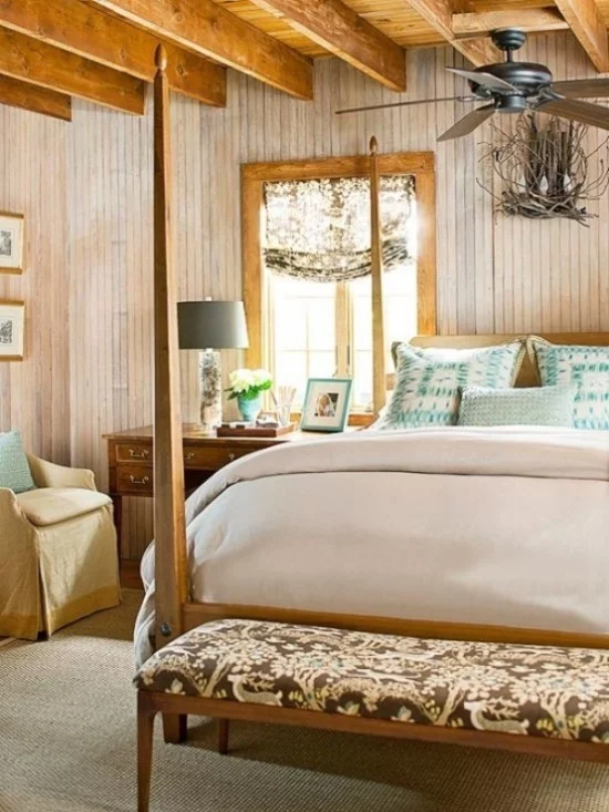 Schlafzimmer herbstlich gestalten im rustikalen Stil eingerichtet viel Holz
