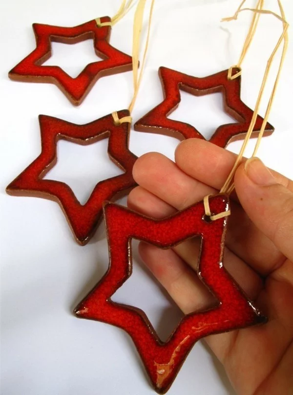Weihnachtssterne basteln Fimo Ideen DIY Weihnachtsdeko roter Stern