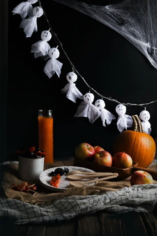 gespenster basteln girlande halloween deko