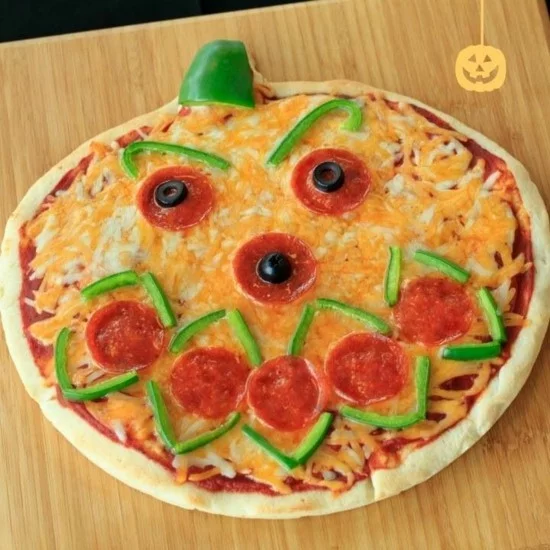 vegetarische pizza belag ideen zu halloween