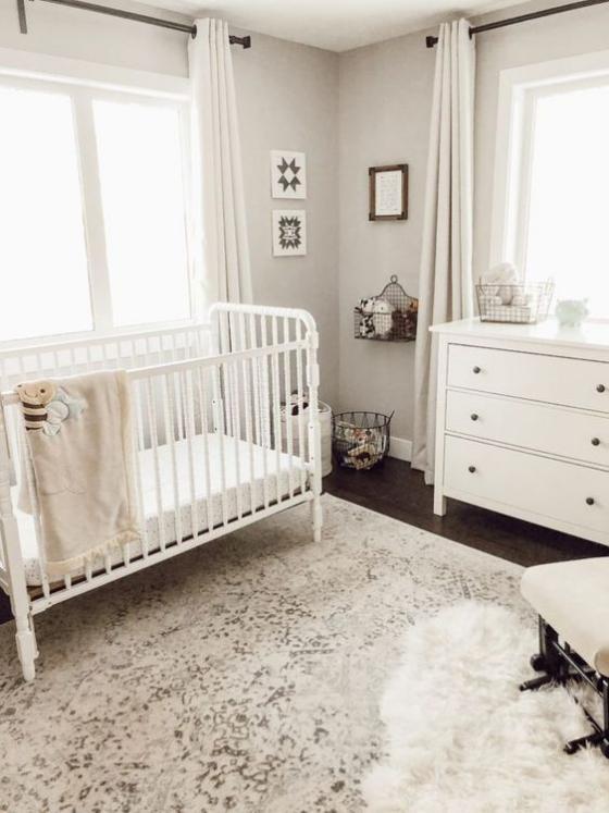 Babyzimmer in Weiß schönes Raumdesign weiß grau kombinieren