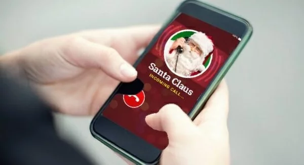 einen Anruf von Santa Klaus annehmen den Weihnachtsmann anrufen telefonieren Geschenkwünsche äußern 