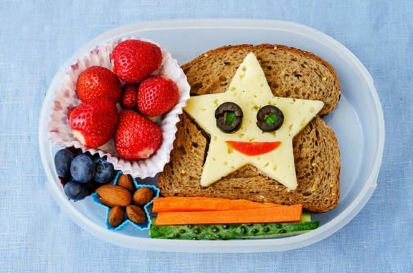 Lunchbox Kinder kreatives Mittagessen Sandwich Stern Käse