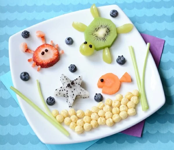 Lunchbox Kinder kreatives Mittagessen Teller Früchte