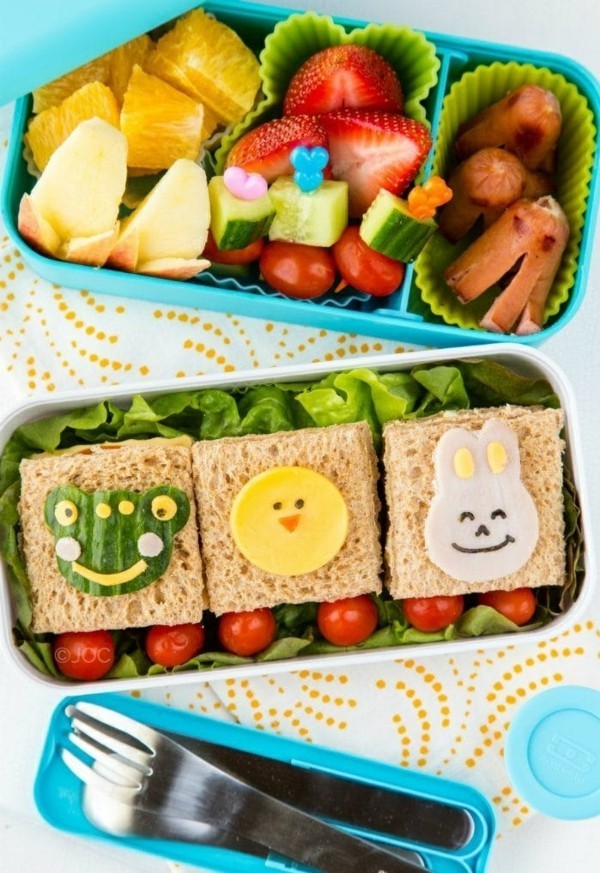 Lunchbox mit Fächern Rezepte Kindergarten Mittagsbox Häppchen