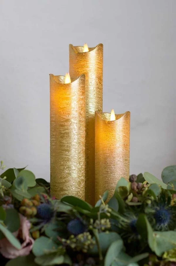 drei goldene kerzen weihnachten kerzen