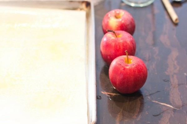 kandierte Äpfel Rezept Schritt für Schritt Weihnachtssüßigkeiten