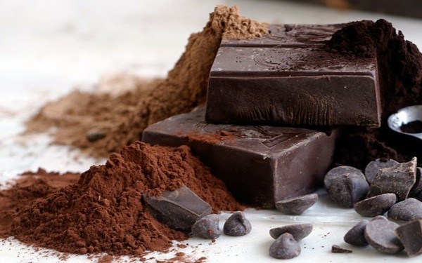 winterdepression bekämpfen mit dunkler schokolade