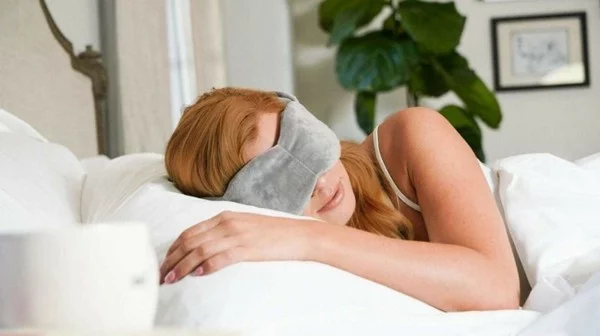 schlafmaske atemtechniken einschlafen
