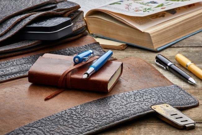 Hochwertige Schreibgeräte – So treffen Sie die beste Wahl füller füllhalter und leder tasche
